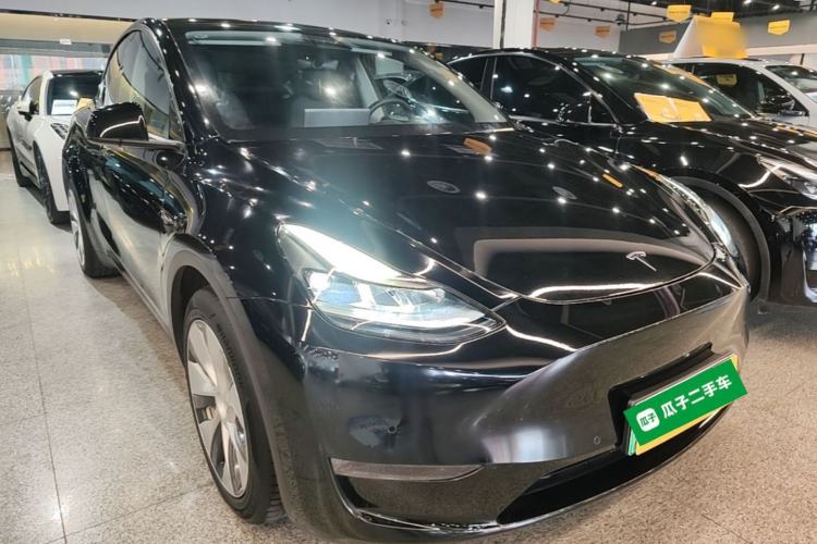 Used Tesla Model Y 2021 Long-Range All-Wheel-Drive Version Exterior 1