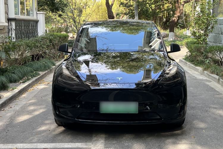 Used Tesla Model Y 2021 Long-Range All-Wheel-Drive Version Exterior 1