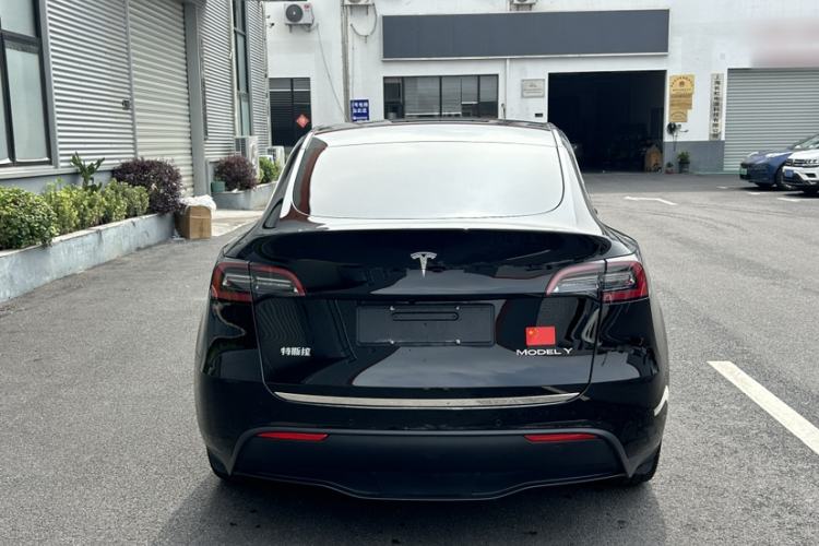 Used Tesla Model Y 2021 Standard Range Rear-Wheel Drive Version Exterior 10