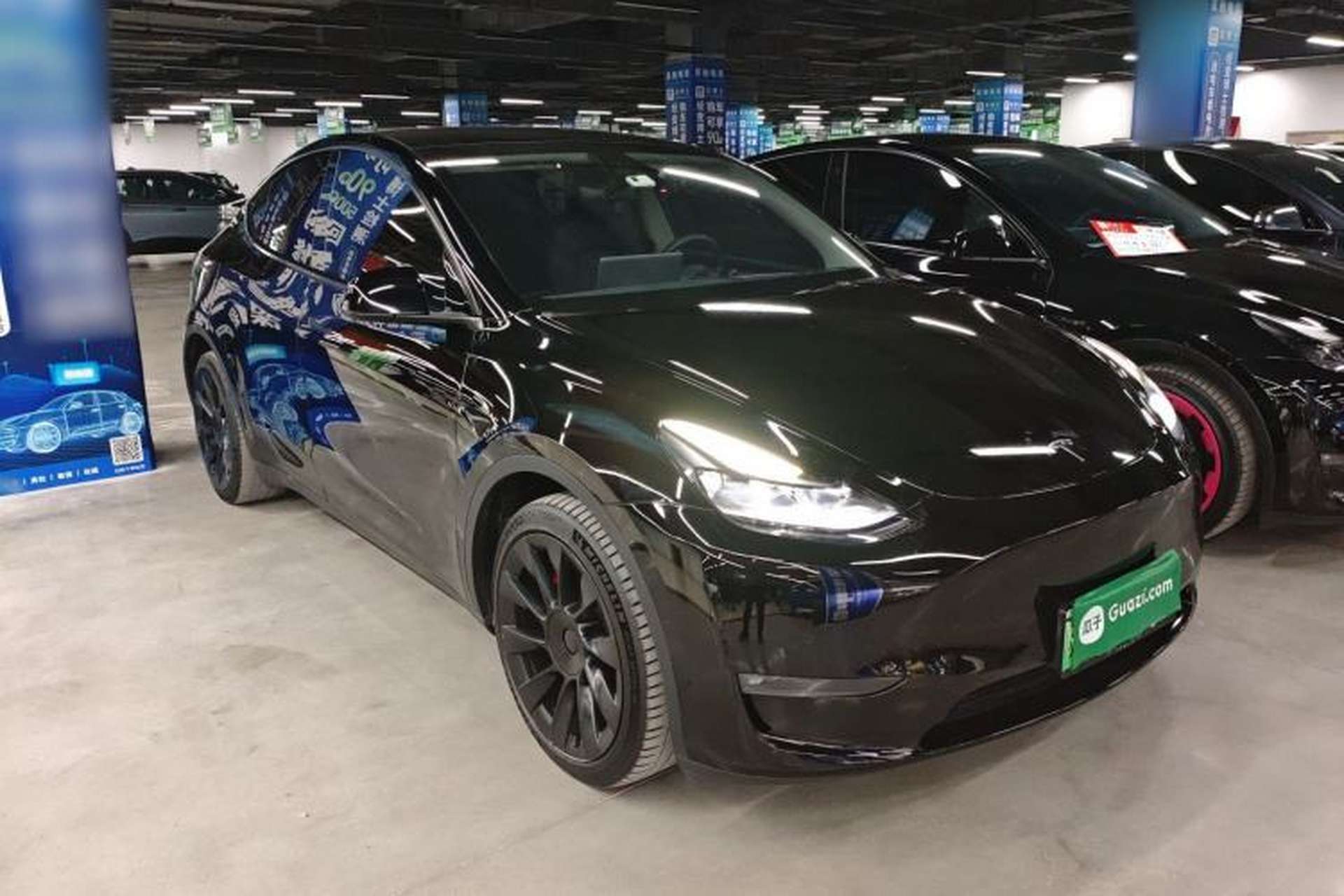 Used Tesla Model Y 2021 Long-Range All-Wheel-Drive Version Exterior 2