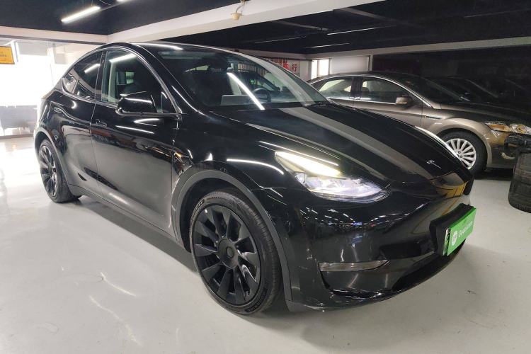 Used Tesla Model Y 2021 Standard Range Rear-Wheel Drive Version Exterior 2