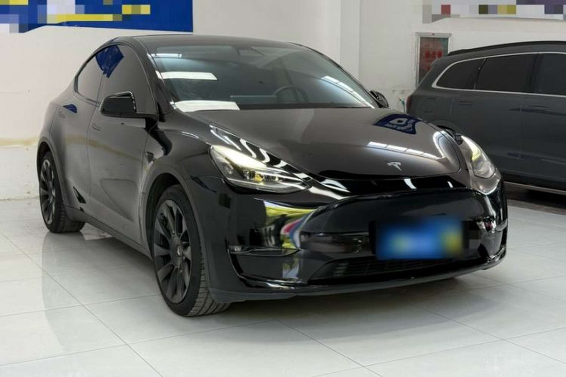 Used Tesla Model Y 2021 Standard Range Rear-Wheel Drive Version Exterior 2