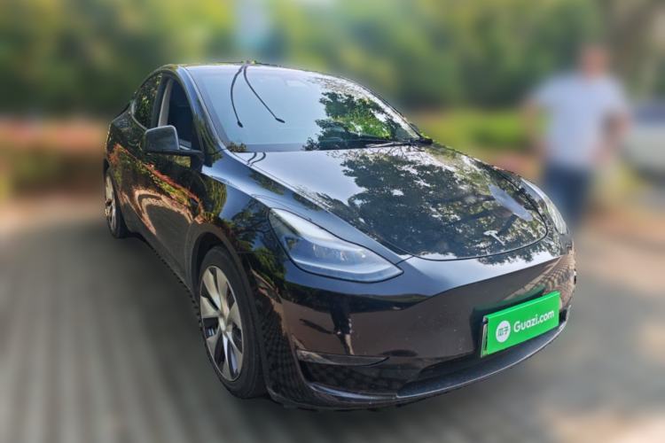Used Tesla Model Y 2021 Standard Range Rear-Wheel Drive Version Exterior 2