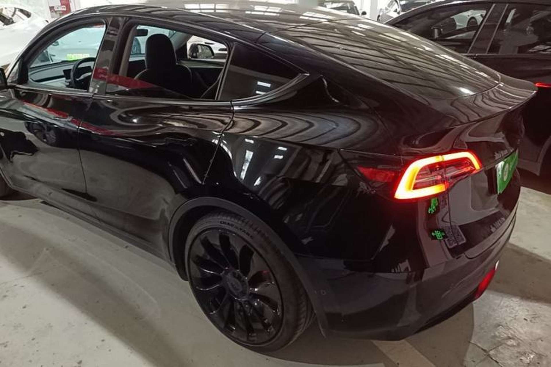 Used Tesla Model Y 2021 Performance High-Performance All-Wheel-Drive Version Exterior 2
