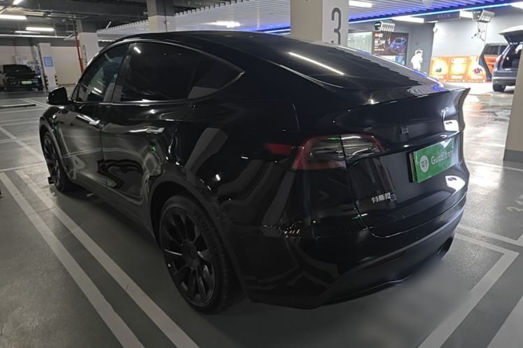 Used Tesla Model Y 2021 Standard Range Rear-Wheel Drive Version Exterior 2