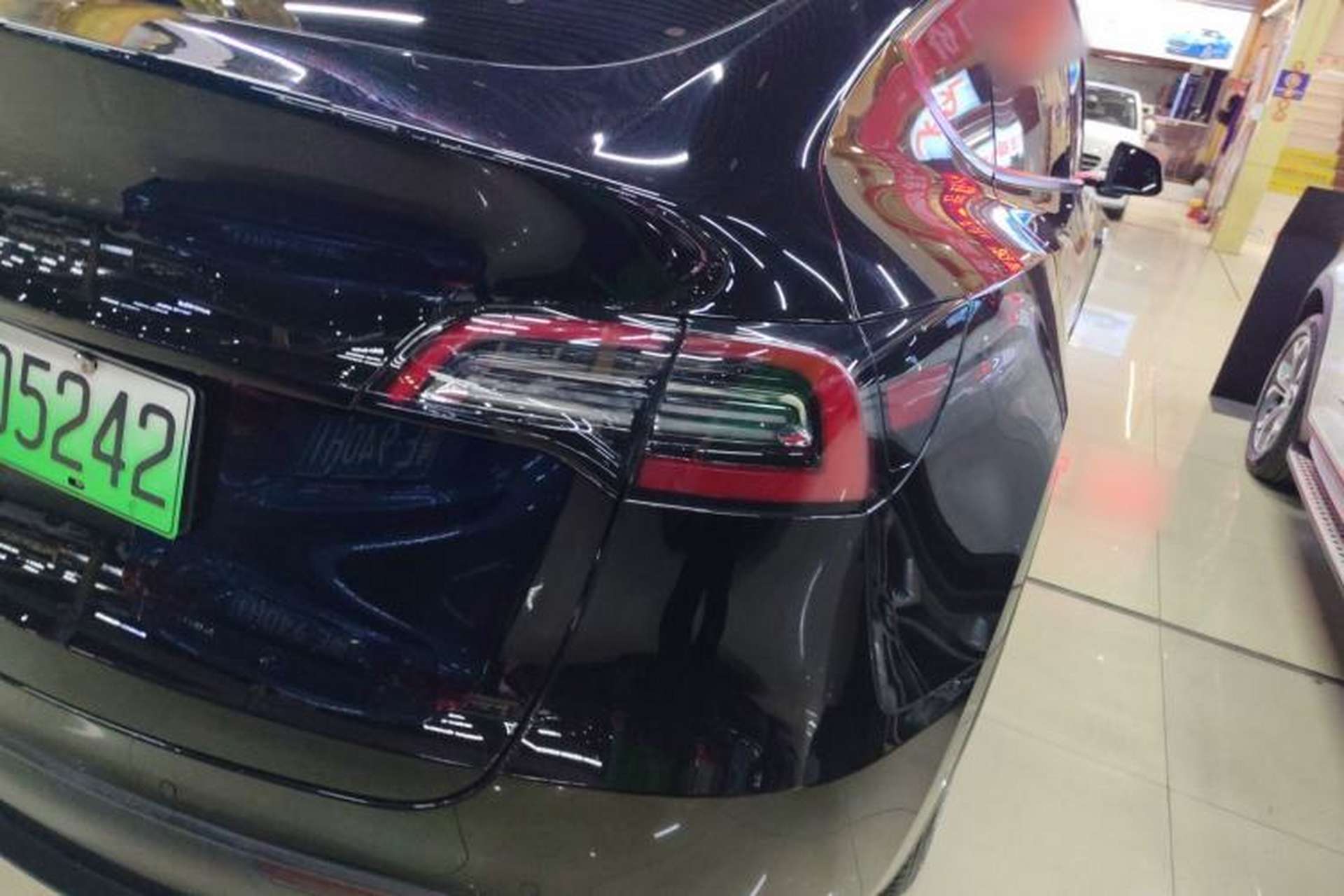 Used Tesla Model Y 2021 Standard Range Rear-Wheel Drive Version Exterior 3