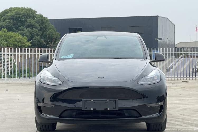 Used Tesla Model Y 2021 Standard Range Rear-Wheel Drive Version Exterior 3