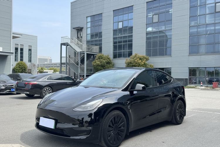 Used Tesla Model Y 2021 Standard Range Rear-Wheel Drive Version Exterior 3