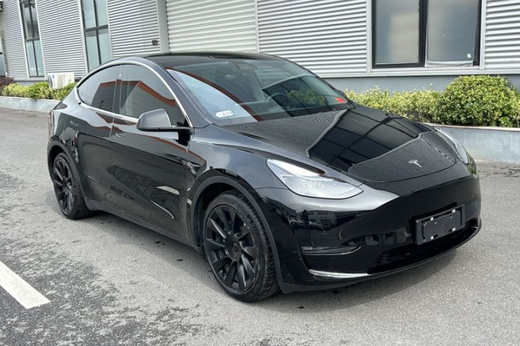 Used Tesla Model Y 2021 Standard Range Rear-Wheel Drive Version Exterior 3