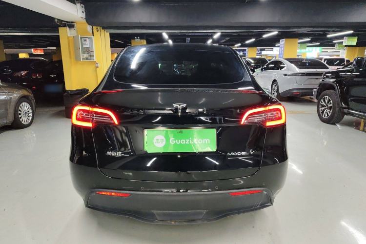 Used Tesla Model Y 2021 Standard Range Rear-Wheel Drive Version Exterior 4