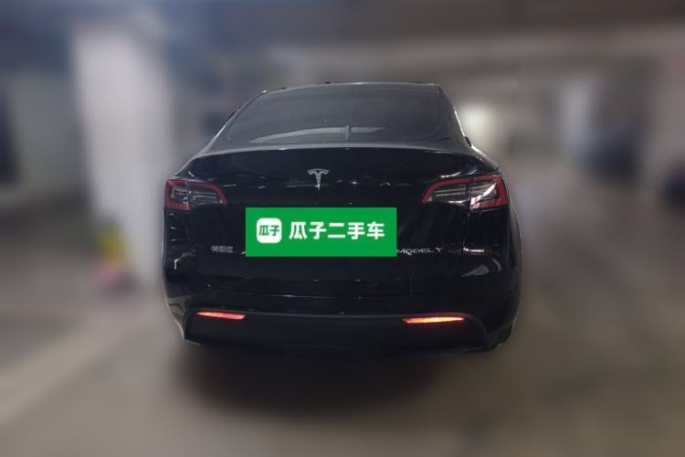 Used Tesla Model Y 2021 Standard Range Rear-Wheel Drive Version Exterior 4