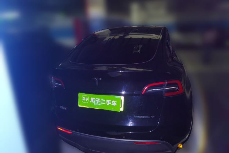 Used Tesla Model Y 2021 Standard Range Rear-Wheel Drive Version Exterior 4