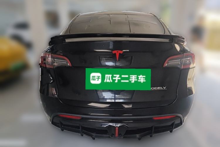 Used Tesla Model Y 2021 Long-Range All-Wheel-Drive Version Exterior 4