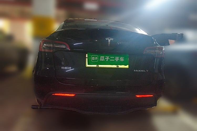 Used Tesla Model Y 2021 Standard Range Rear-Wheel Drive Version Exterior 4