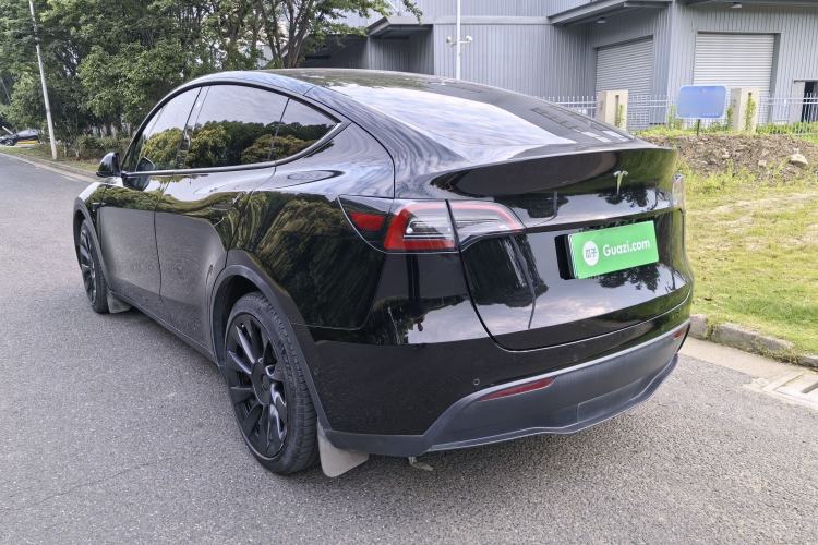Used Tesla Model Y 2021 Long-Range All-Wheel-Drive Version Exterior 6