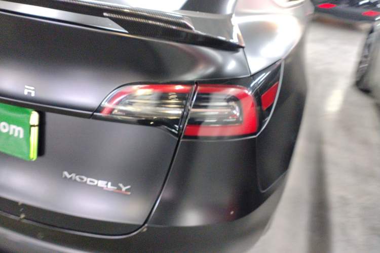 Used Tesla Model Y 2021 Performance High-Performance All-Wheel-Drive Version Exterior 6
