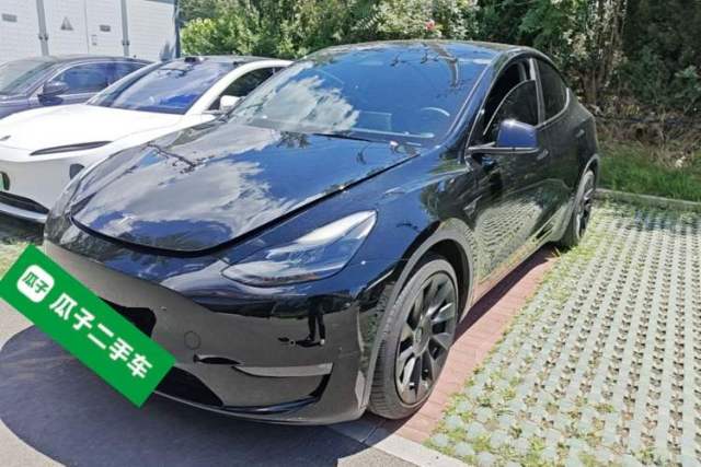 Used Tesla Model Y 2021 Standard Range Rear-Wheel Drive Version