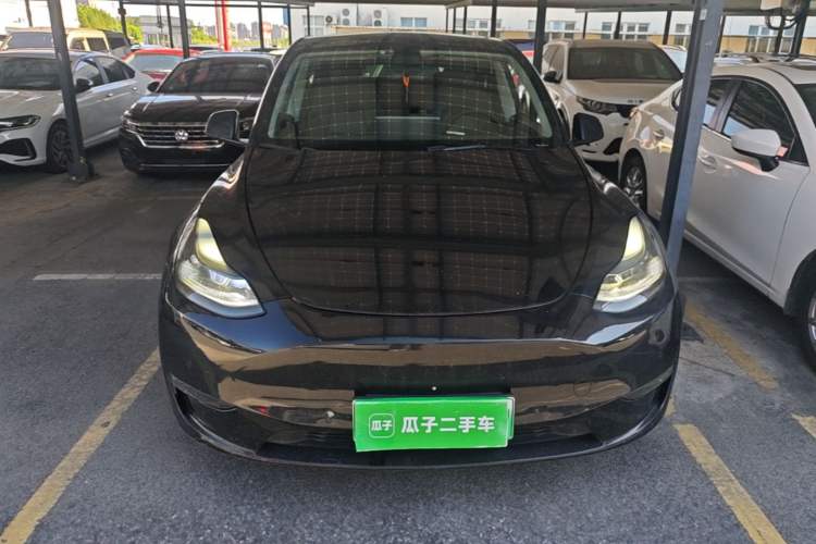 Used Tesla Model Y 2021 Standard Range Rear-Wheel Drive Version Front