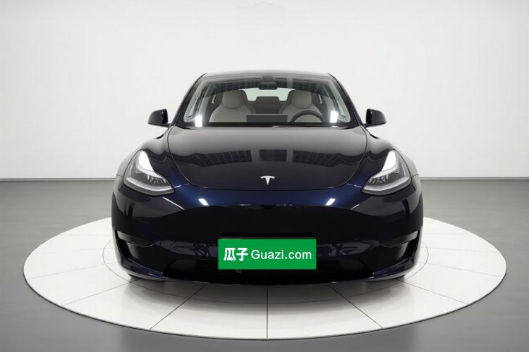 Used Tesla Model Y 2021 Long-Range All-Wheel-Drive Version Front