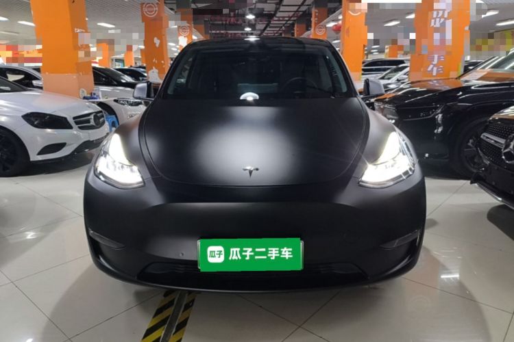 Used Tesla Model Y 2021 Long-Range All-Wheel-Drive Version Front