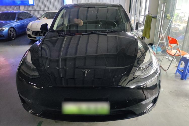 Used Tesla Model Y 2021 Standard Range Rear-Wheel Drive Version Front