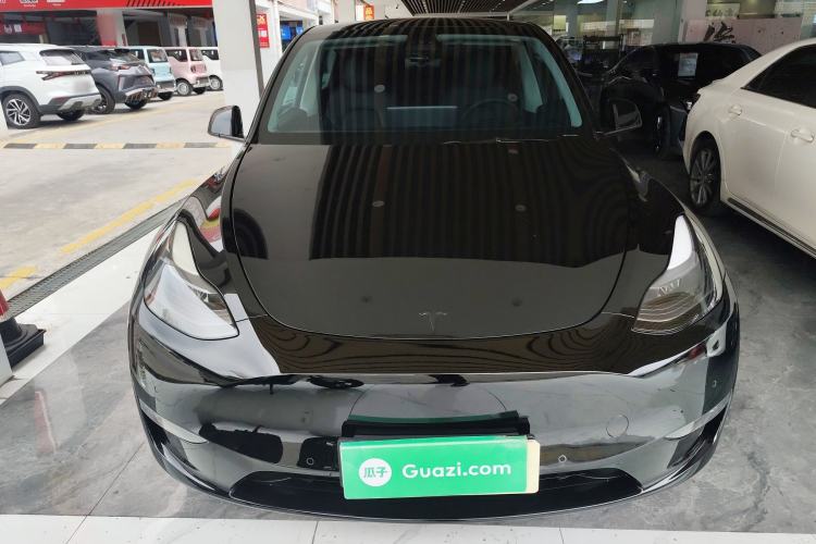 Used Tesla Model Y 2021 Long-Range All-Wheel-Drive Version Front