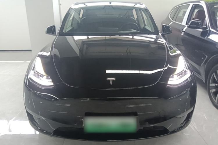 Used Tesla Model Y 2021 Standard Range Rear-Wheel Drive Version Front