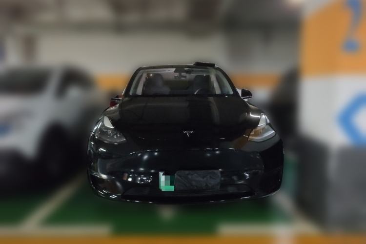 Used Tesla Model Y 2021 Standard Range Rear-Wheel Drive Version Front