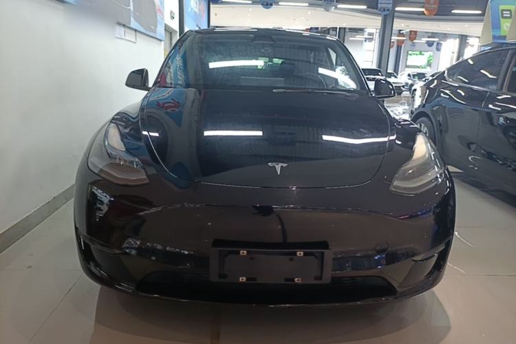 Used Tesla Model Y 2021 Standard Range Rear-Wheel Drive Version Front