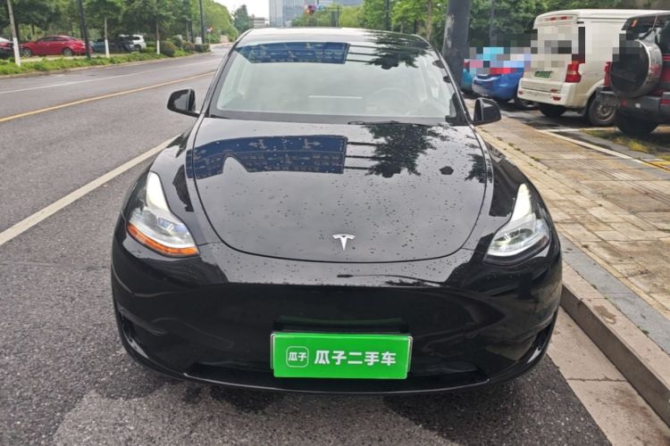 Used Tesla Model Y 2021 Standard Range Rear-Wheel Drive Version Front
