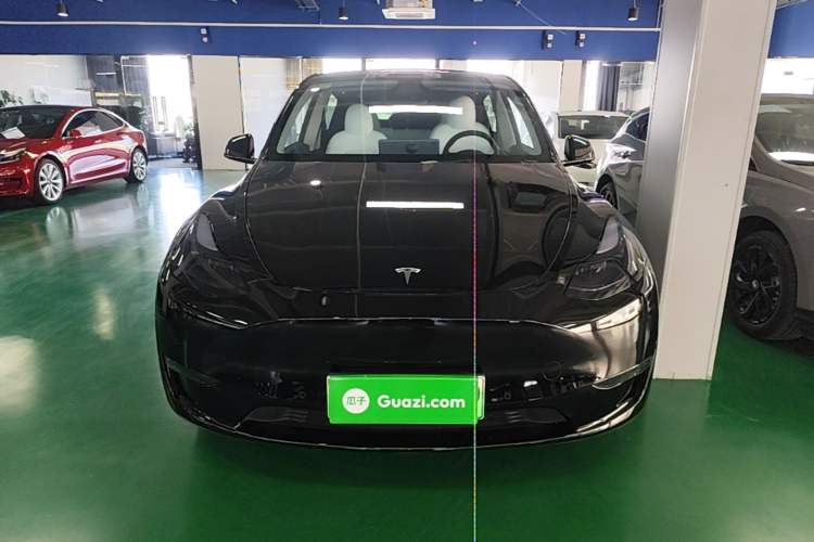Used Tesla Model Y 2021 Long-Range All-Wheel-Drive Version 3D7 Front