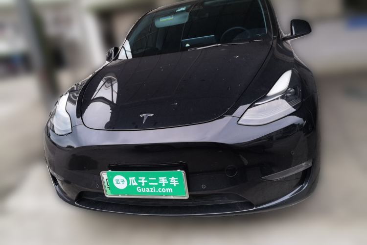 Used Tesla Model Y 2021 Long-Range All-Wheel-Drive Version Front