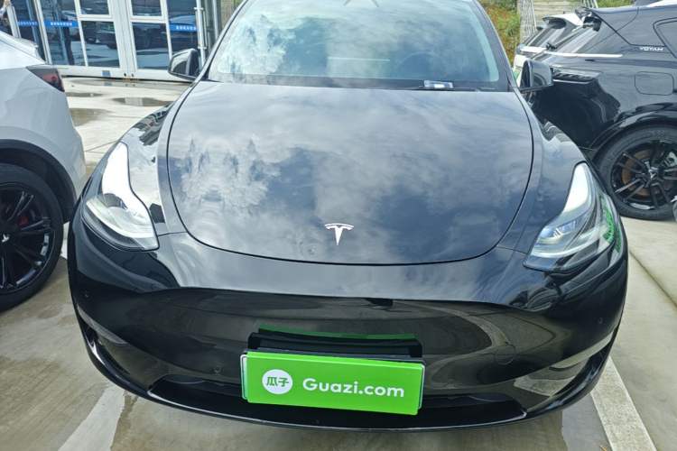 Used Tesla Model Y 2021 Long-Range All-Wheel-Drive Version 3D7 Front
