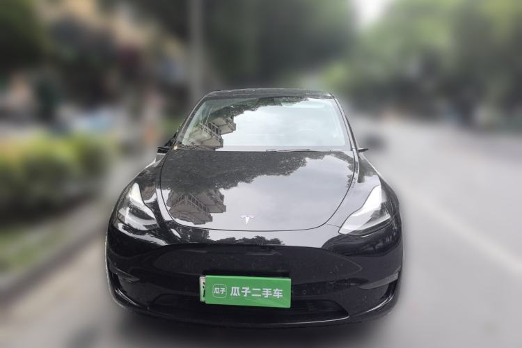 Used Tesla Model Y 2021 Long-Range All-Wheel-Drive Version Front