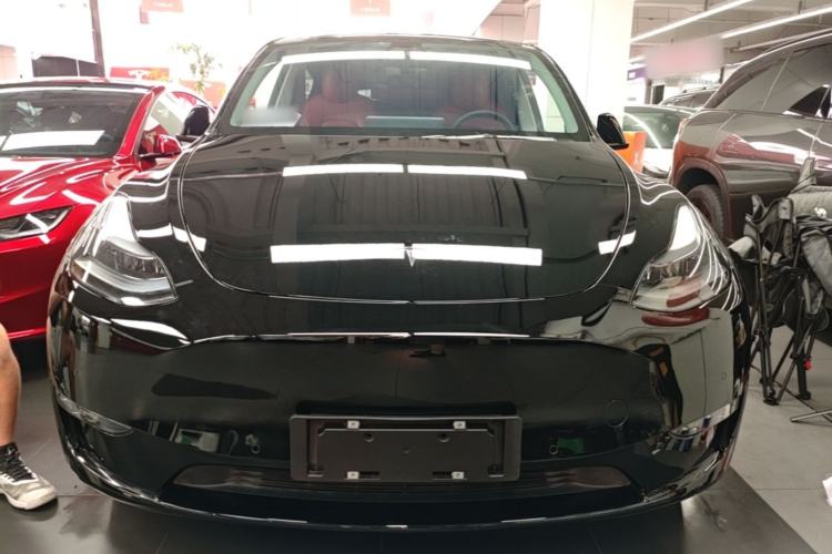 Used Tesla Model Y 2021 Standard Range Rear-Wheel Drive Version Front