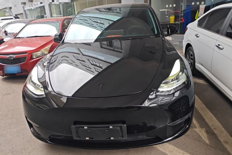 Used Tesla Model Y 2021 Standard Range Rear-Wheel Drive Version Front