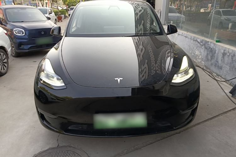 Used Tesla Model Y 2021 Standard Range Rear-Wheel Drive Version Front