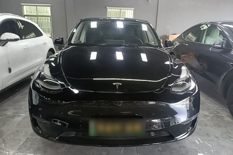 Used Tesla Model Y 2021 Standard Range Rear-Wheel Drive Version Front