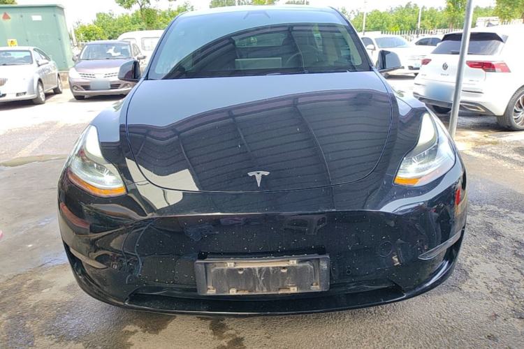 Used Tesla Model Y 2021 Standard Range Rear-Wheel Drive Version Front