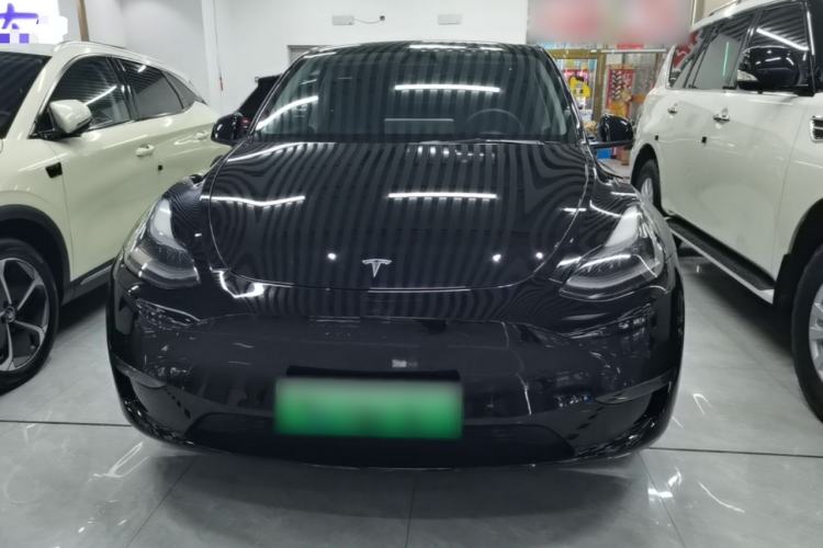 Used Tesla Model Y 2021 Standard Range Rear-Wheel Drive Version Front
