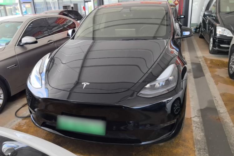 Used Tesla Model Y 2021 Standard Range Rear-Wheel Drive Version Front