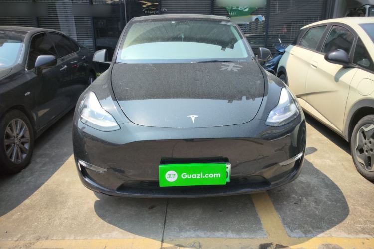 Used Tesla Model Y 2021 Standard Range Rear-Wheel Drive Version Front