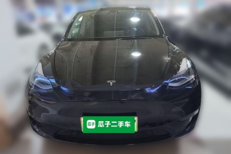 Used Tesla Model Y 2021 Long-Range All-Wheel-Drive Version Front