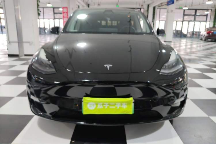 Used Tesla Model Y 2021 Standard Range Rear-Wheel Drive Version Front