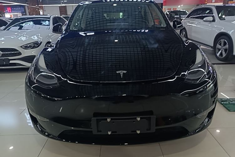 Used Tesla Model Y 2021 Standard Range Rear-Wheel Drive Version Front