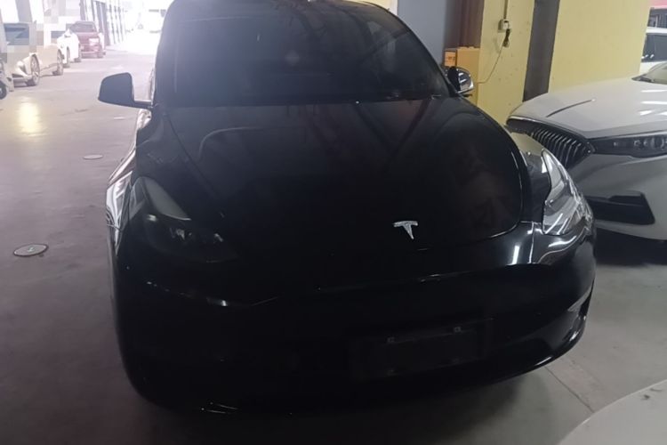 Used Tesla Model Y 2021 Long-Range All-Wheel-Drive Version 3D7 Front