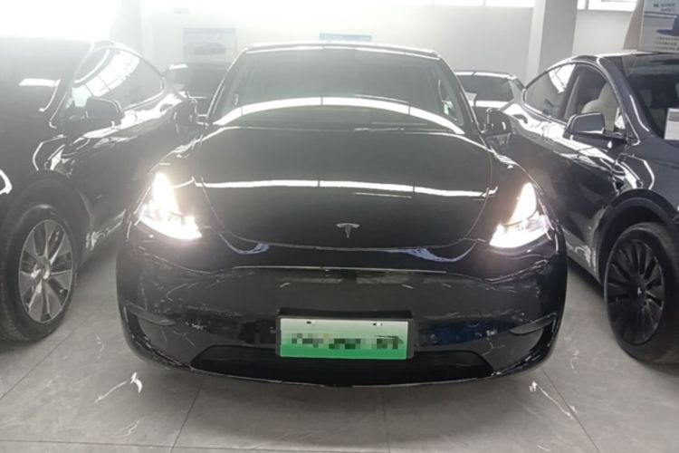 Used Tesla Model Y 2021 Standard Range Rear-Wheel Drive Version Front