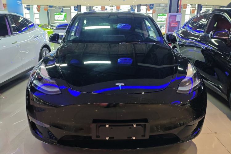 Used Tesla Model Y 2021 Standard Range Rear-Wheel Drive Version Front