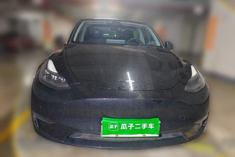 Used Tesla Model Y 2021 Long-Range All-Wheel-Drive Version Front