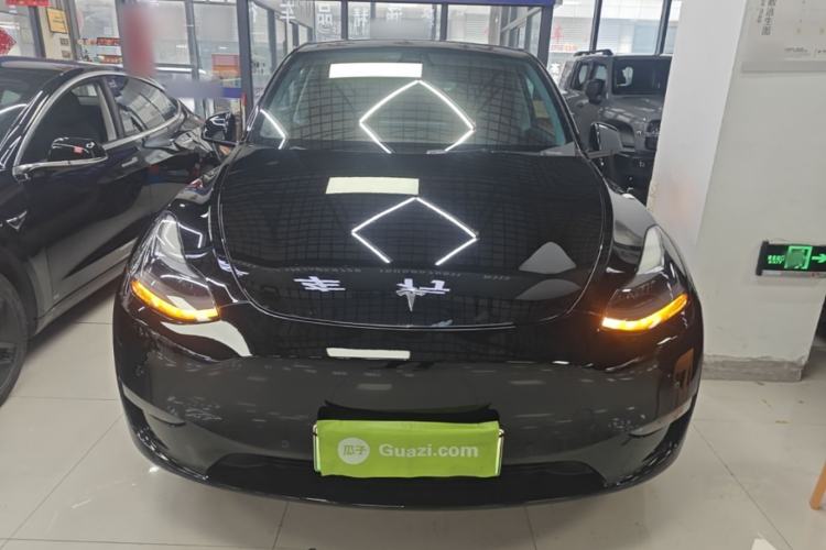 Used Tesla Model Y 2021 Standard Range Rear-Wheel Drive Version Front